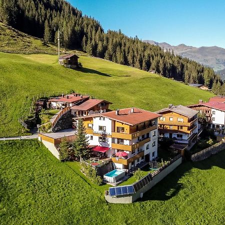 Fernerblick Apartments Tux Bagian luar foto
