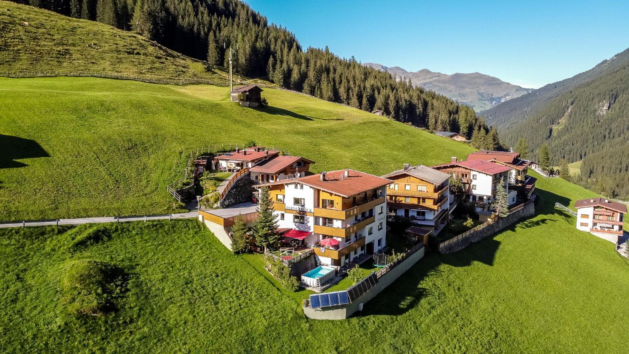 Fernerblick Apartments Tux Bagian luar foto